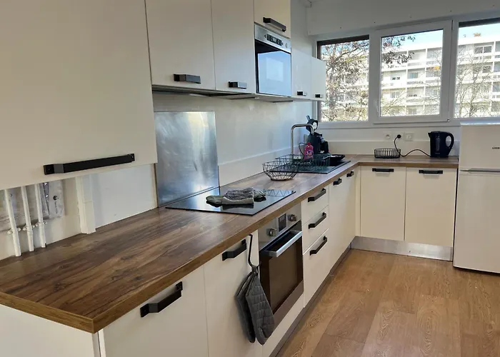 Ღ Repos Urbain - T4 Spacieux, Lumineux Et Parking